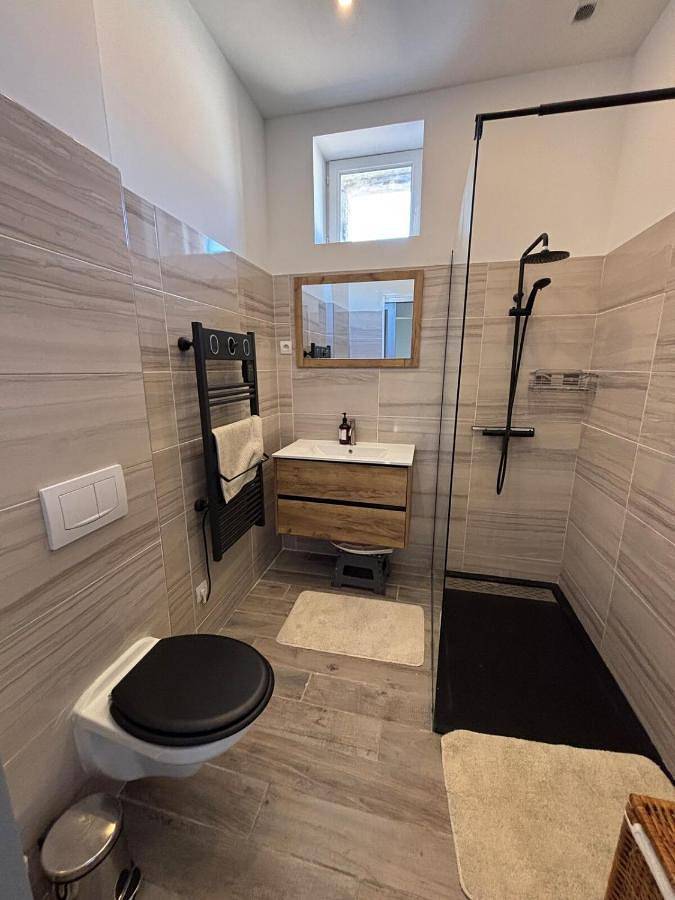 Gîte pour 7 personnes, avec balcon à Saint-Georges-d'Orques - 3