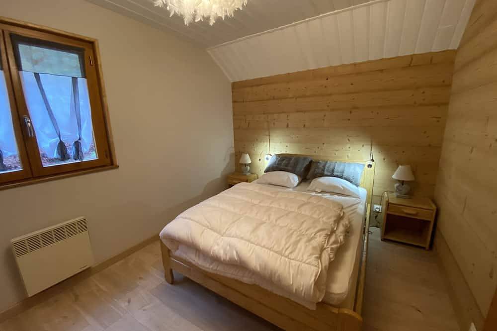 8-person detached chalet with Nordic bath in Le Ménil, Regionaler Naturpark Belchen der Vogesen