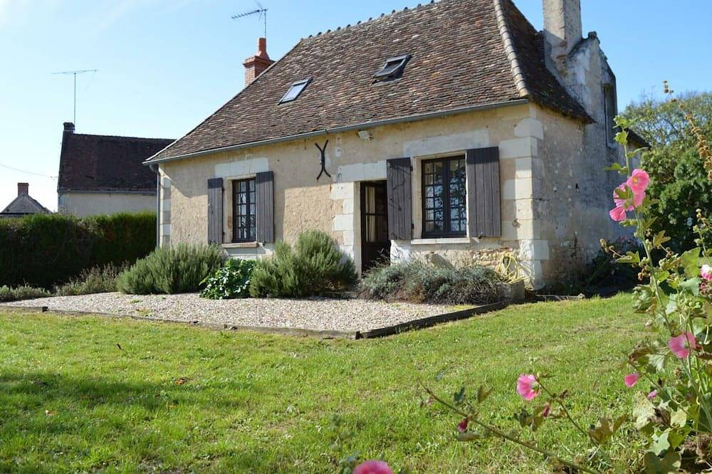 Romantisches Haus mit Garten im Loire-Tal, Haustiere erlaubt in Le Tranger, Châteauroux und Umgebung