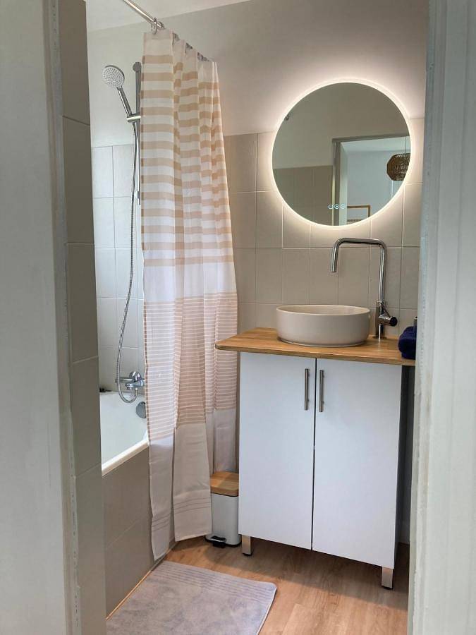 Location de vacances pour 4 personnes, avec jardin et terrasse dans Raguénez - 4