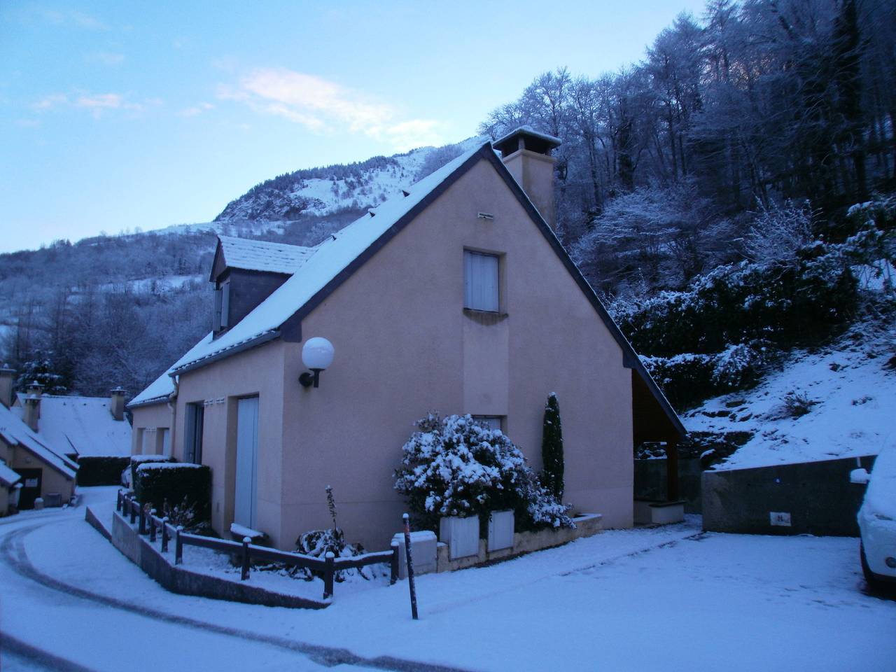 Luz-Saint-Sauveur – Alojamiento acogedor con chimenea, terraza y vistas a los Pirineos in Luz-Saint-Sauveur, Parque nacional de los Pirineos