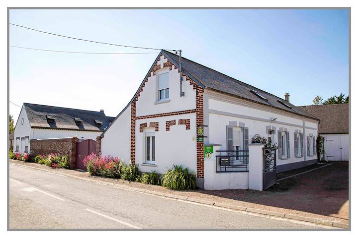 Gîte pour 6 personnes, avec terrasse et jardin, animaux acceptés