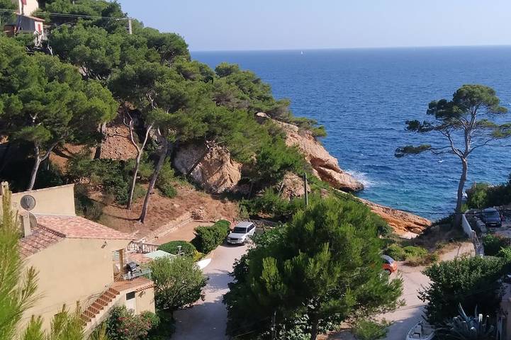 Location de vacances pour 6 personnes, avec jardin à Ensuès-la-Redonne