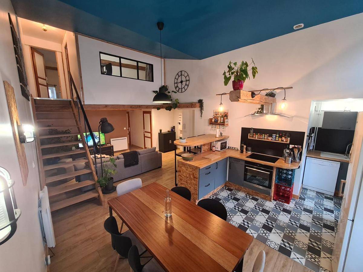 Appartement entier, "Comme A La Maison" - 2 Apparts neuf tout confort - 3 chambres 100m2 ou 2 chambres 50m2 in Rambervillers, Région d'Épinal