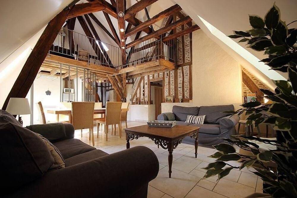 Appartement entier, Villaconcorde-Duplex 6 pers, dans un emplacement privilégié à Amboise, climatisé in Amboise, Région de Tours