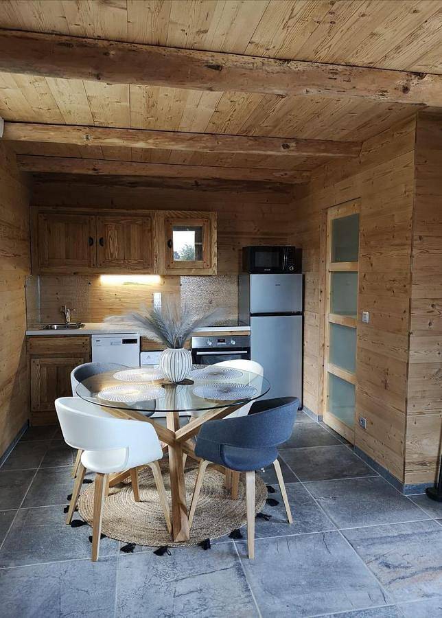 Casa de vacaciones para 4 personas, con jardín y terraza además de sauna y vistas - 1