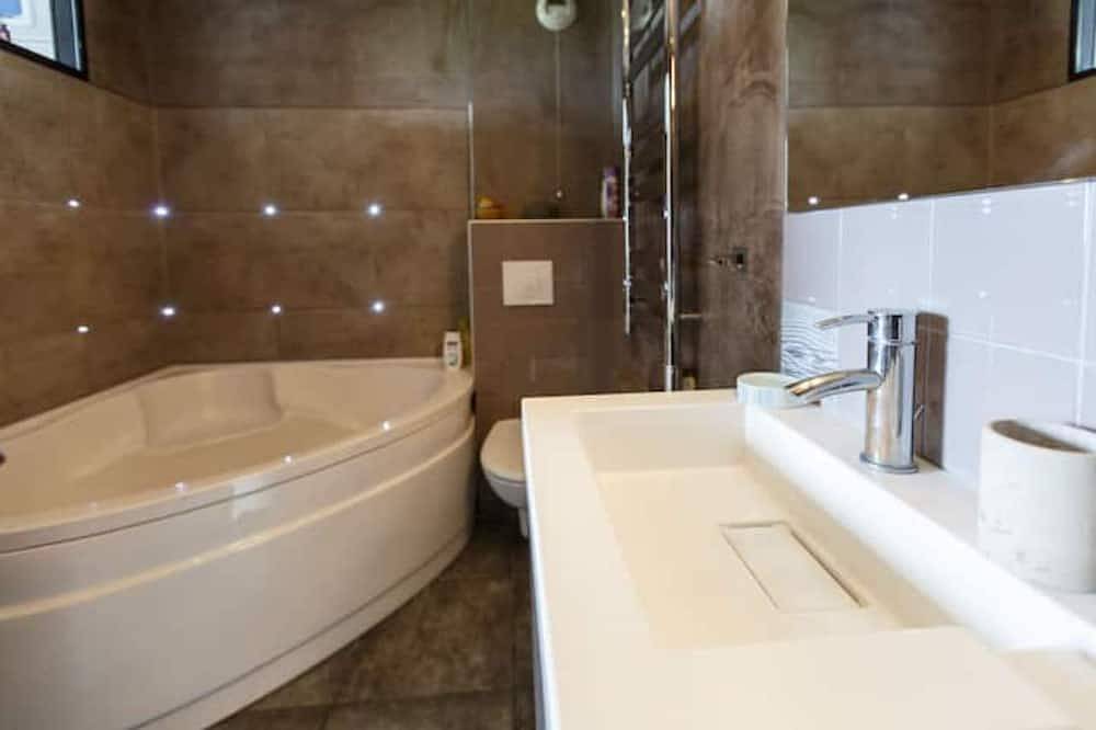 Entire apartment, Appartement Cosy à 10mn de Disney ! in Magny-le-Hongre, Seine-et-Marne