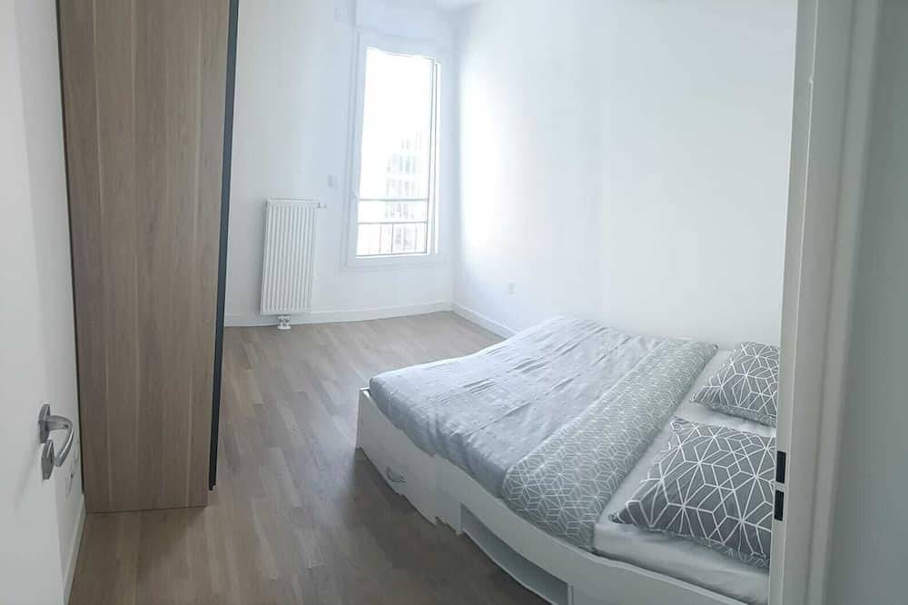 Apartamento entero, T2 Cosy Proche Gare in Rueil-Malmaison, Altos del Sena