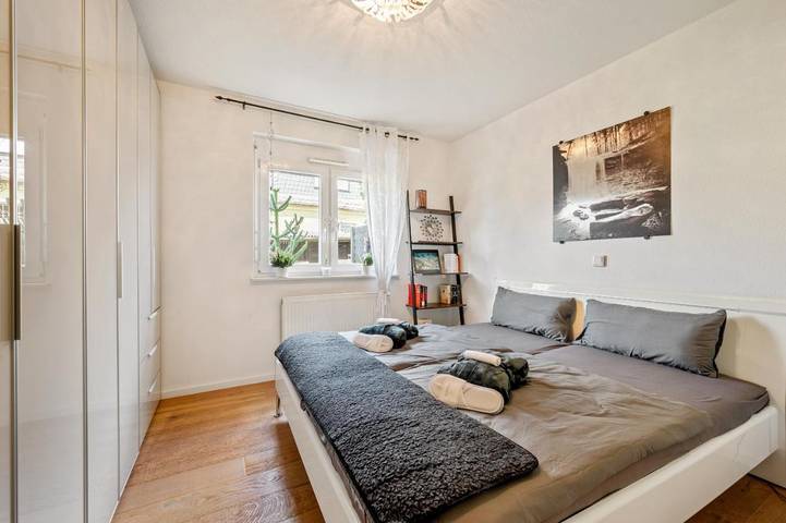 Ferienwohnung für 8 Personen, mit Terrasse und Garten sowie Sauna und Ausblick in Bensheim - 4
