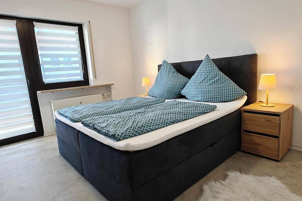 Ganze Wohnung, Haus am Berg, Ferienwohnung Bergsonne im schönen fränkischen Seenland. in Pleinfeld, Frankenalb