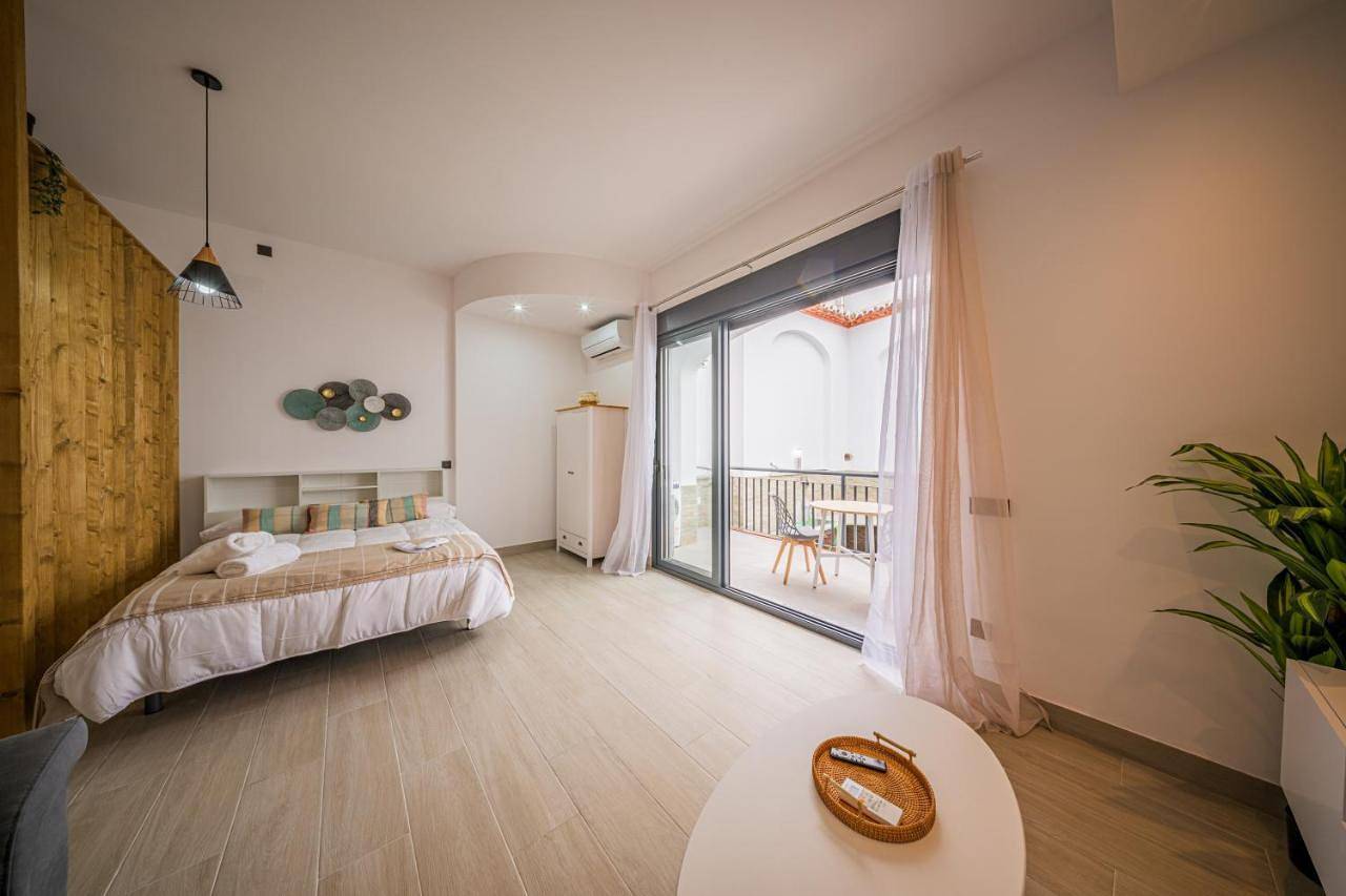 Apartamentos Sibarys in Nerja Centre, Nerja