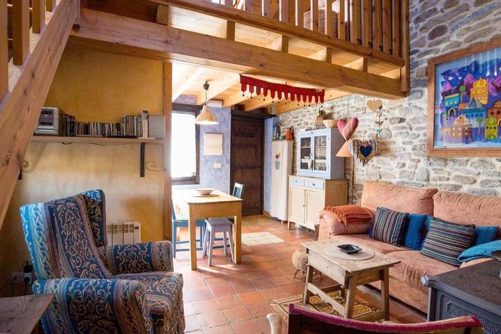 Casa rural para 4 personas, con jardín y vistas, Se admiten mascotas en Provincia de Burgos - 3