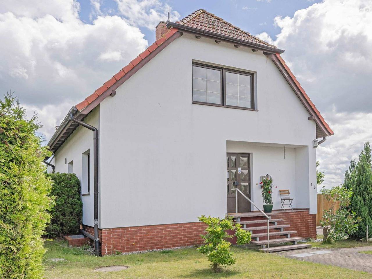 Ferienhaus Sonnendeck mit Sauna, Kamin & Terrasse für 12 Personen - Geräumiges Ferienhaus in Ückeritz mit Sauna, Garten und viel Platz für 12 Gäste in Ückeritz, Bernsteinbäder