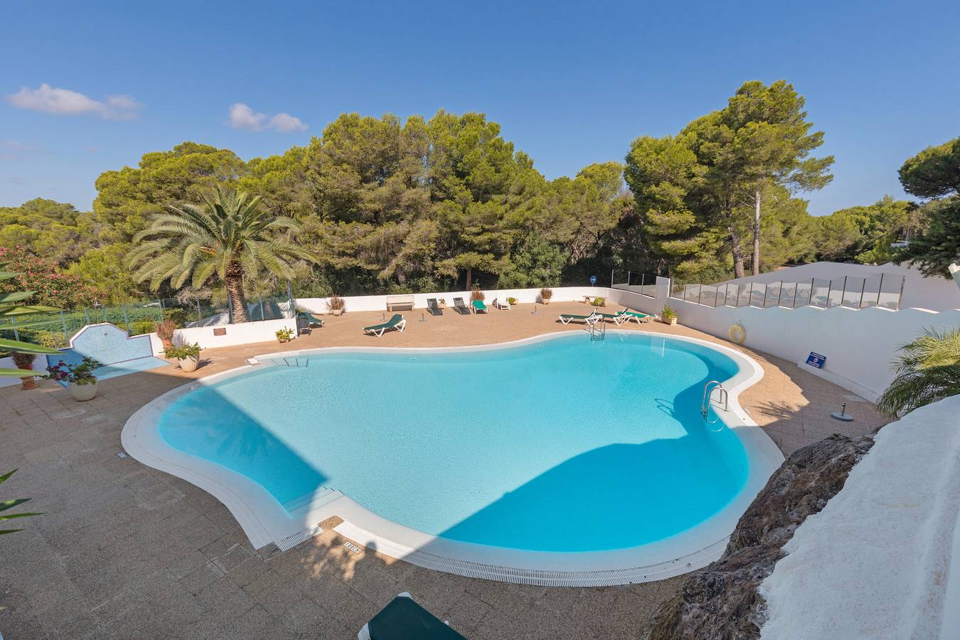 Appartement entier, Appartement 'Golf' avec vue sur la montagne, Wi-Fi et climatisation in Son Parc, Es Mercadal