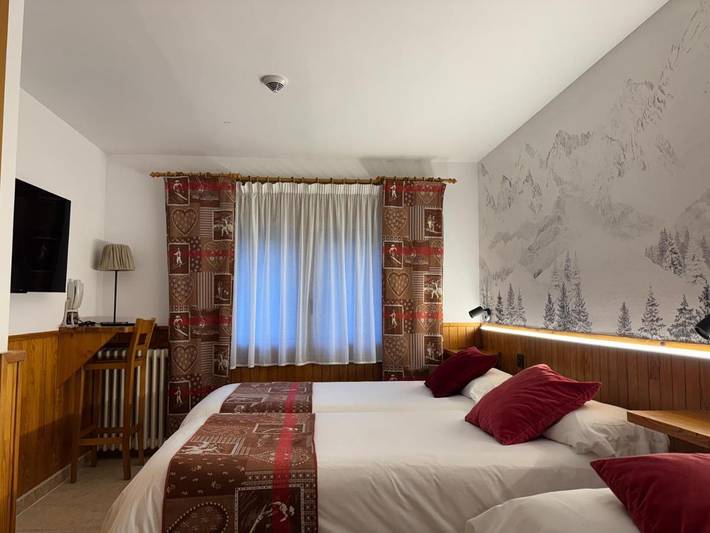 Hôtel pour 2 personnes, avec terrasse et vue à Soldeu - 4