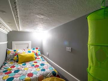 Glamping for 3 People in Glasgow, Greater Glasgow and Clyde Valley, Photo 4