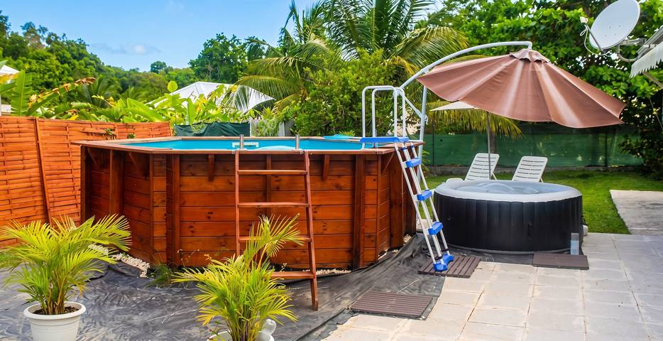 Villa enchanteur à Sainte-Anne avec jardin et piscine privée in Sainte-Anne, Guadeloupe