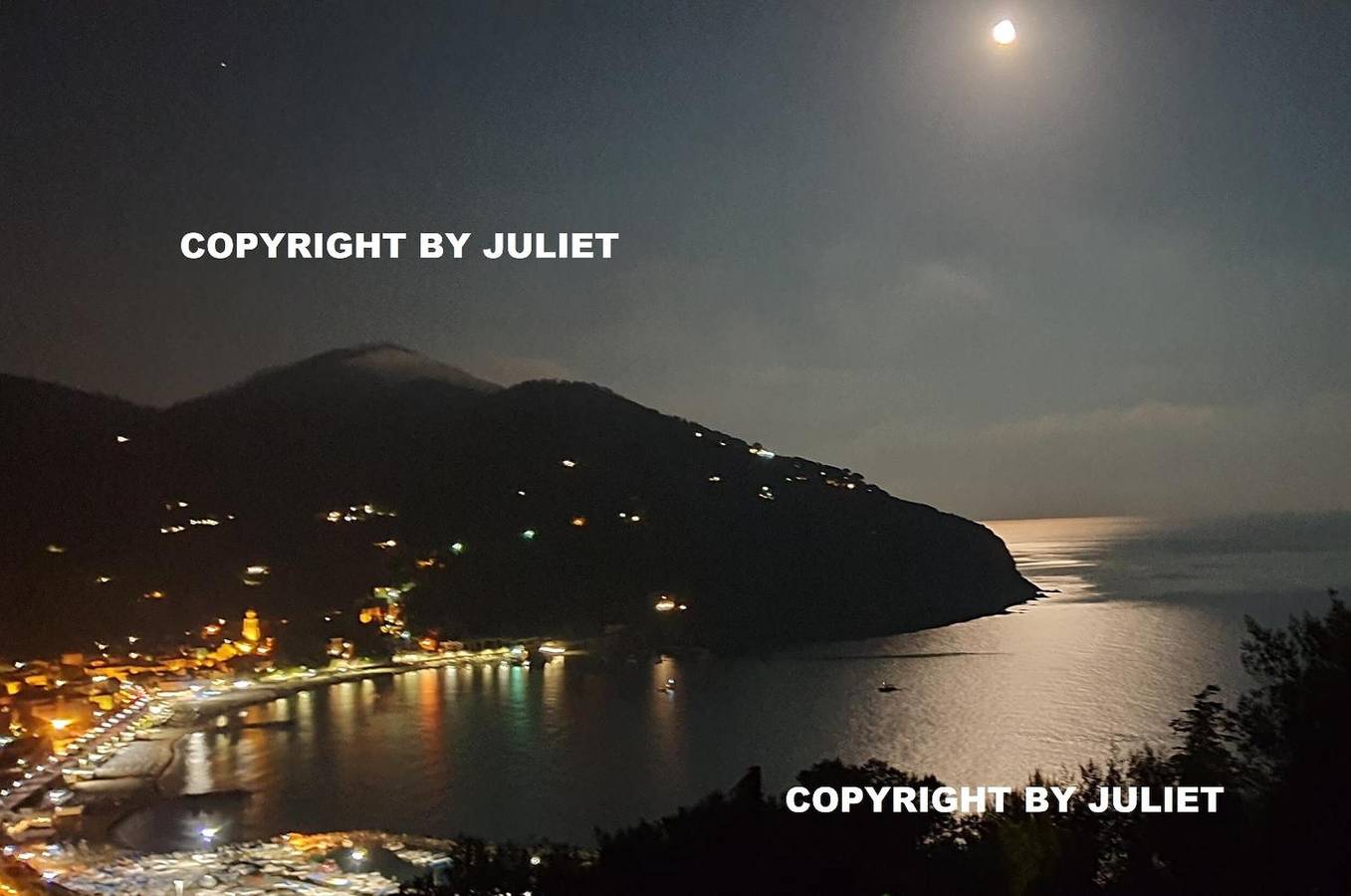 Entire apartment, Apartment 'Juliet - in Liguria 5' with Sea View, Private Terrace and Wi-Fi in Valle Santa, Bonassola