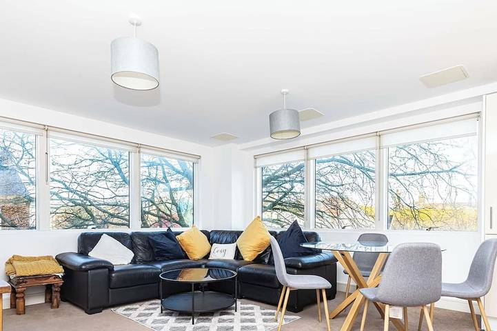 Holiday rental for 4 people, with pets in Poole