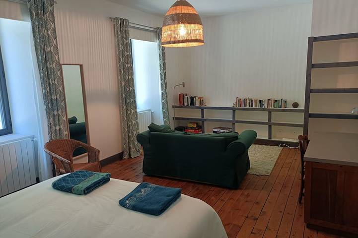 Gîte pour 8 personnes, avec terrasse et jardin à Sainte-Marguerite-Lafigère - 3