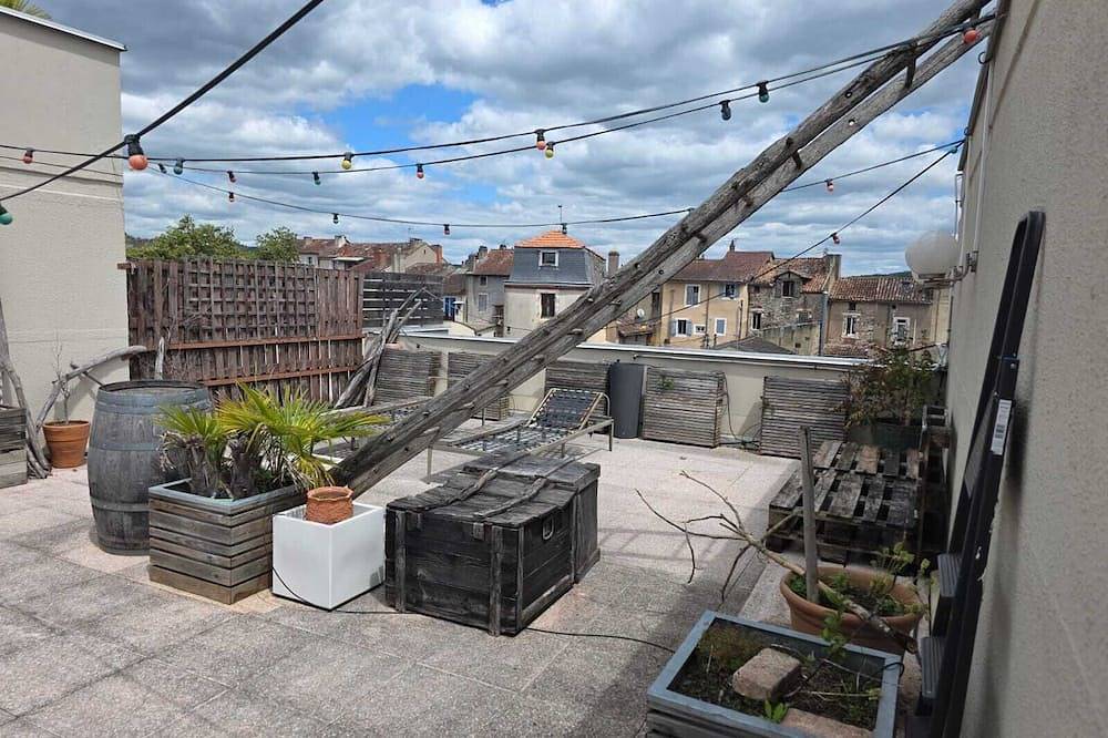 Appartement entier, Rooftop traversant, lumineux au coeur de Cahors, 2 chambres, 2 grandes terrasses in Cahors, Quercy