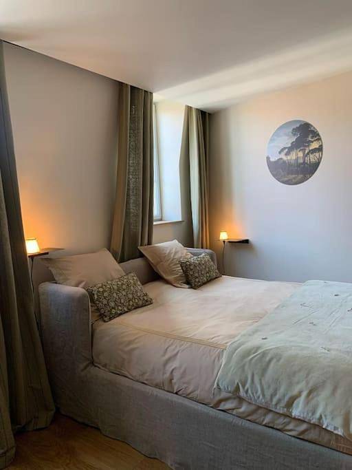 Appartement entier, One-Bedroom Apartment in Écouen, Val-d'Oise