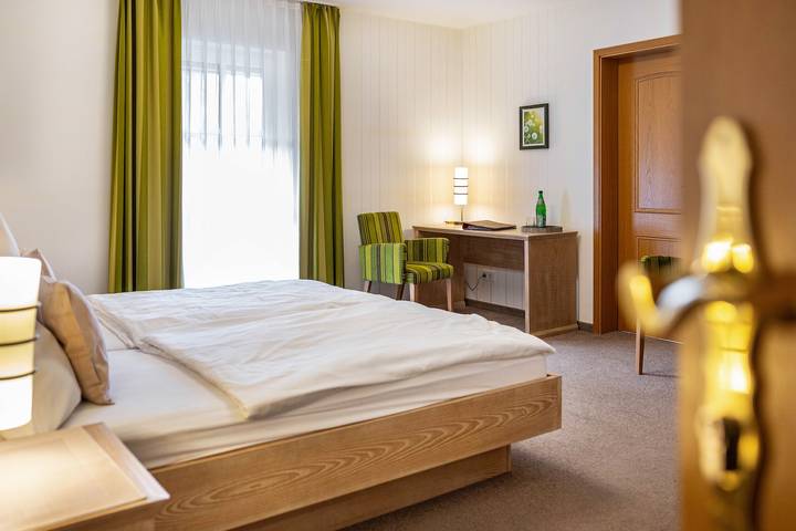 Ferienwohnung für 2 Personen, mit Balkon und Garten in Medebach - 3