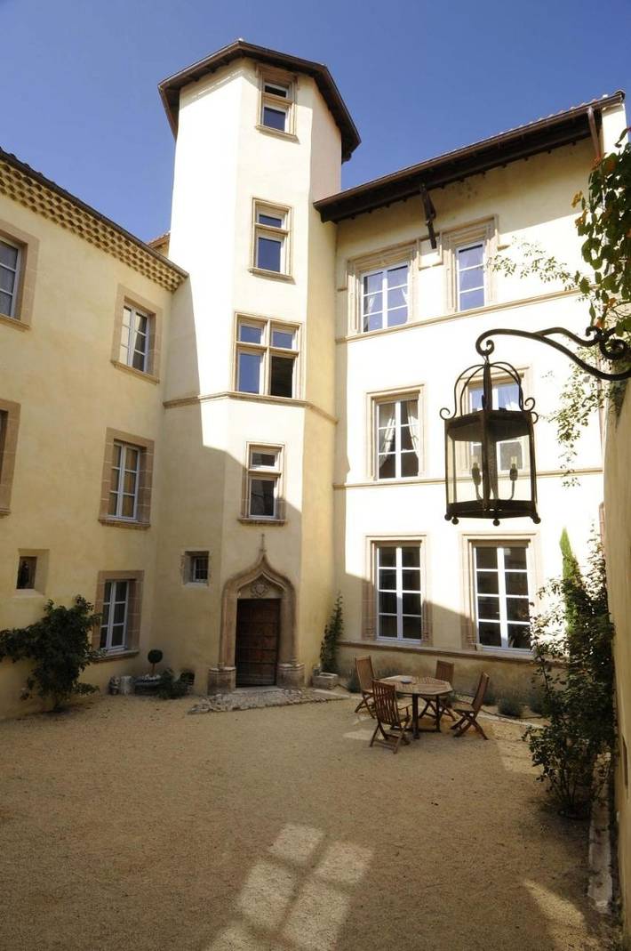 Chambre d’hôte pour 2 personnes, avec Piscine et Vue