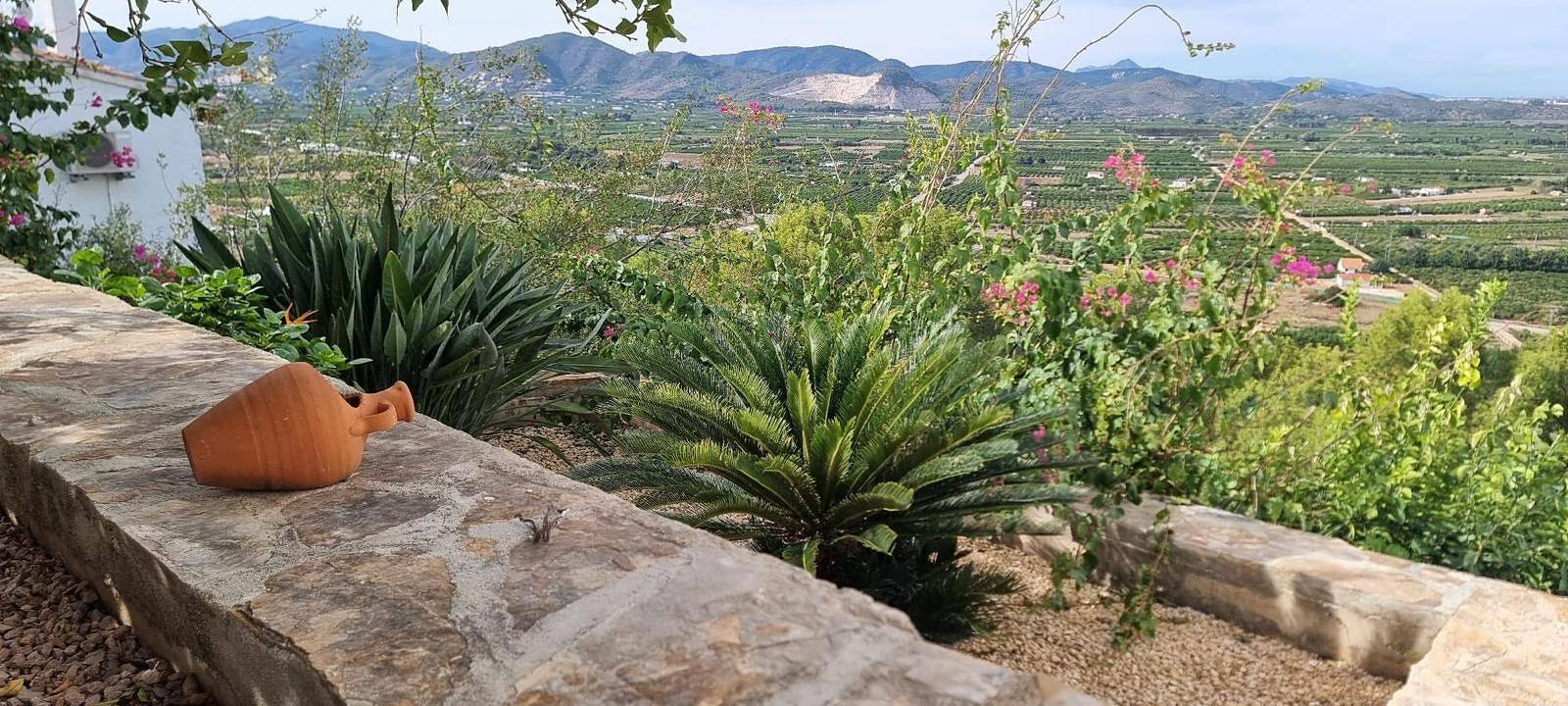 Villa 'Amapolas' met Zeezicht, Wi-Fi en Airconditioning in Pego, Costa Blanca