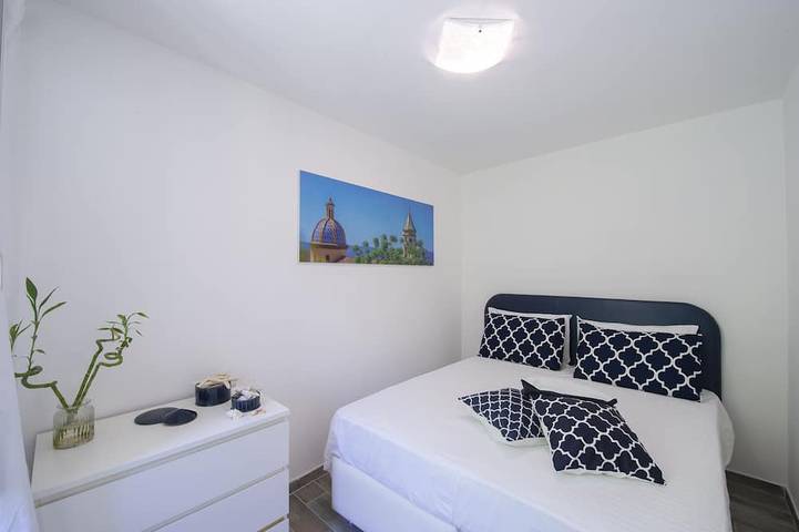 Gîte pour 4 personnes, avec balcon à Minori - 2