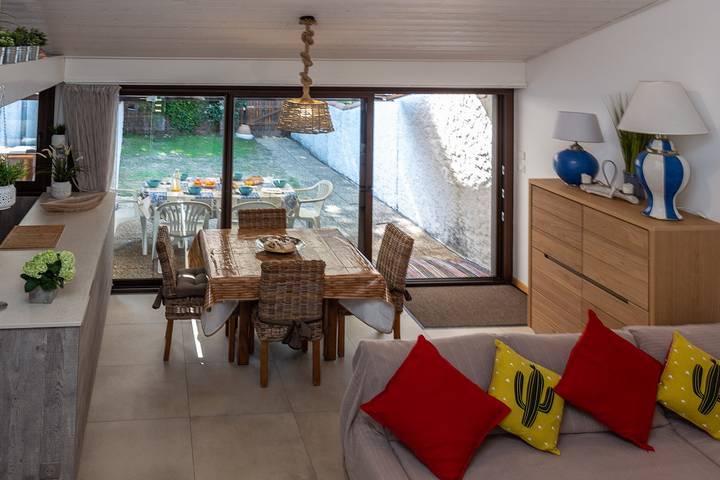 Gîte pour 6 personnes, avec jardin et terrasse