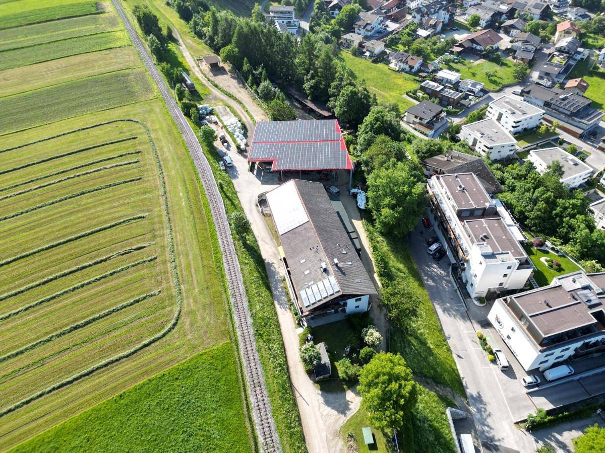 Ganze Wohnung, Two-Bedroom Apartment with Balcony (4 Adults) in Stubaier Alpen, Mutters