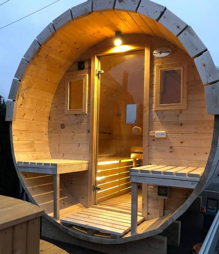 Location de vacances pour 10 personnes, avec jardin et sauna ainsi que piscine et vue, animaux acceptés à Houyet - 3