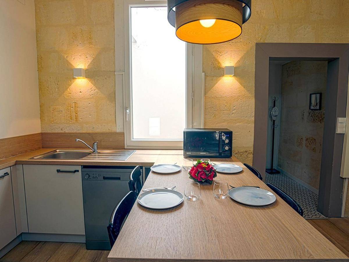 Appartement entier, Le Repos Urbain au coeur de Libourne in Libourne, Région de Libourne