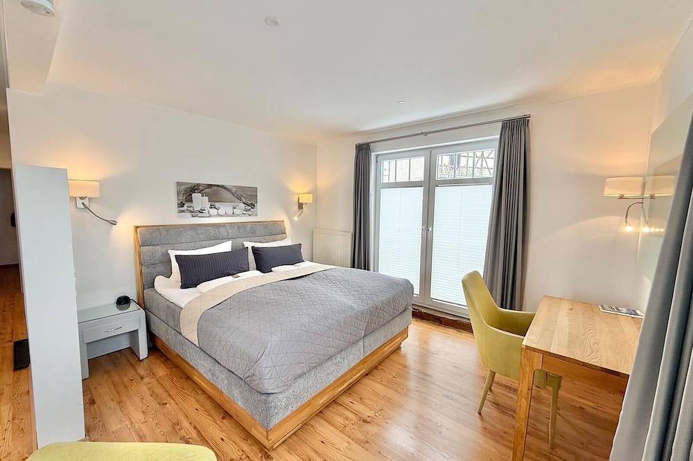 Ganze Wohnung, Apartment Lavendel – Design-Ferienwohnung mit Charme im Westerwald in Höhr-Grenzhausen, Westerwald