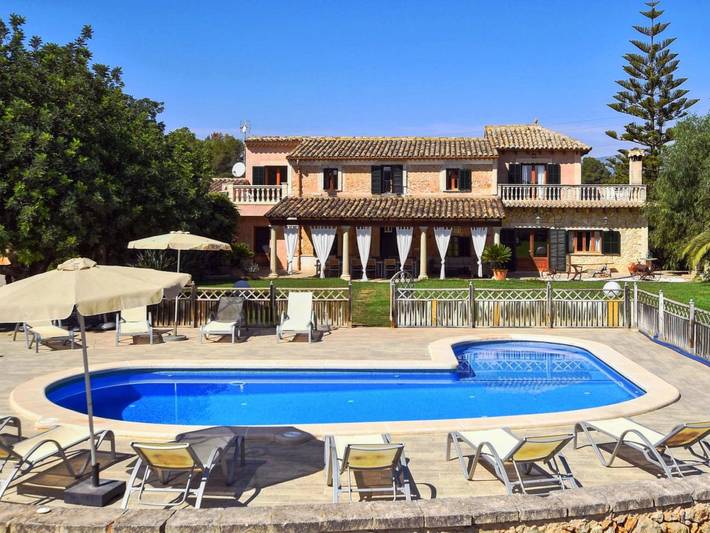 Finca für 12 Personen, mit Terrasse in Costitx