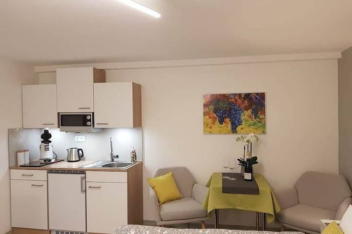 Ferienwohnung für 2 Personen, mit Balkon in Bürgstadt - 4