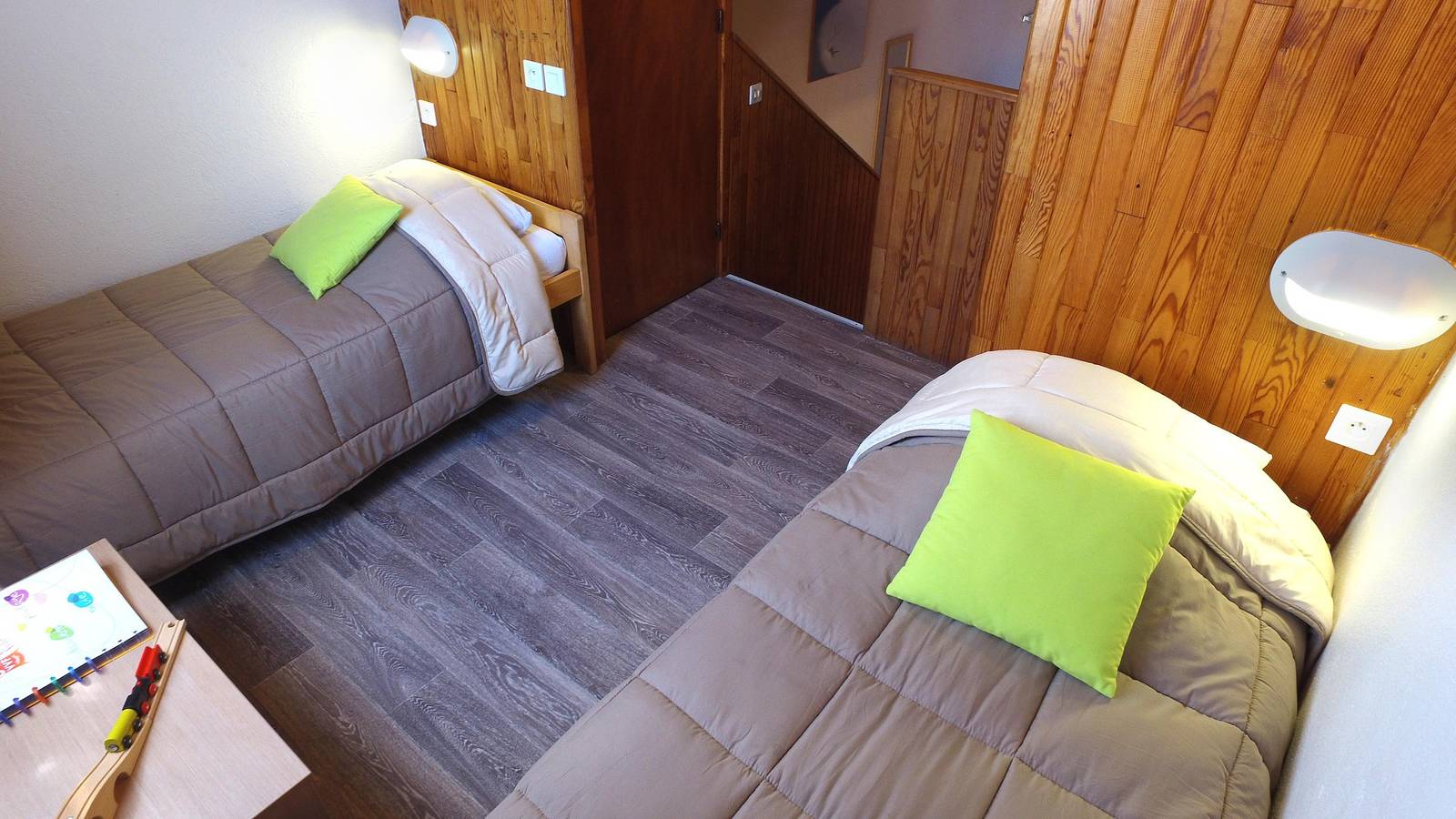 Apartamento entero, Vvf Les Ecrins Champsaur - Gite 2 habitaciones 6 personas y 1 bebé - 2 años in Saint-Bonnet-en-Champsaur, Parque Nacional de los Ecrins