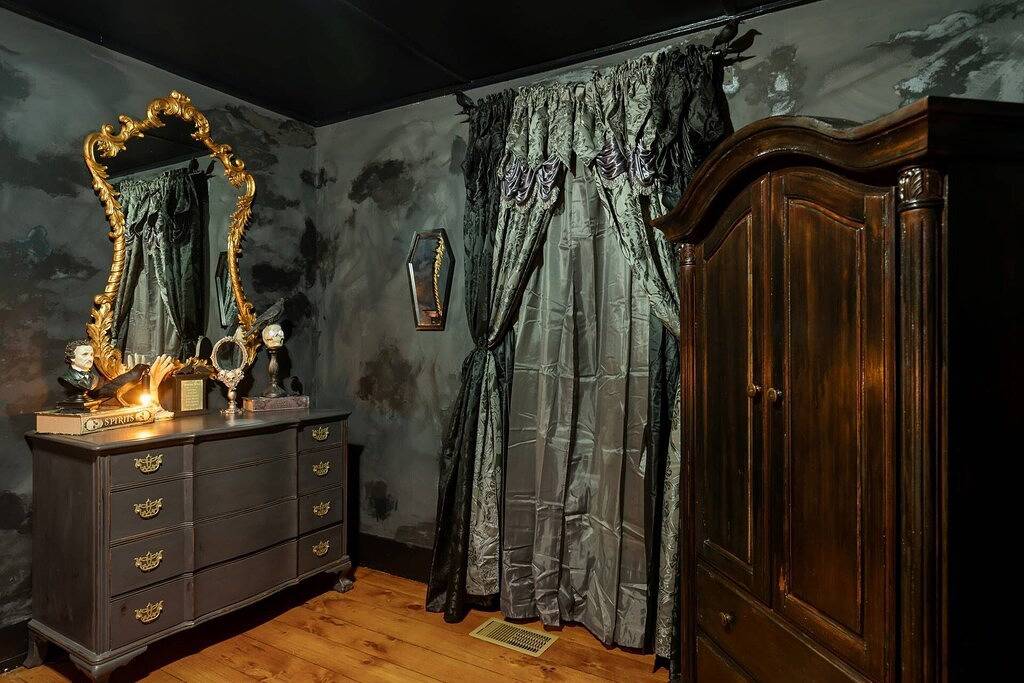 Ganze Wohnung, The Warlock House: Spellbound Stay - Sleep Where the Magic and Spells Happens! in Salem (MA), Essex County (MA)