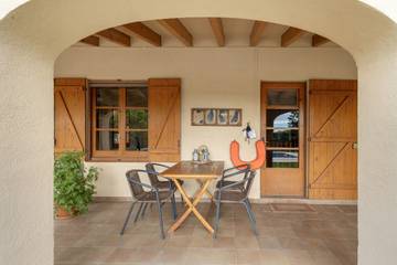 Cottage for 4 Guests in Alt Penedès, Catalonia, Picture 1