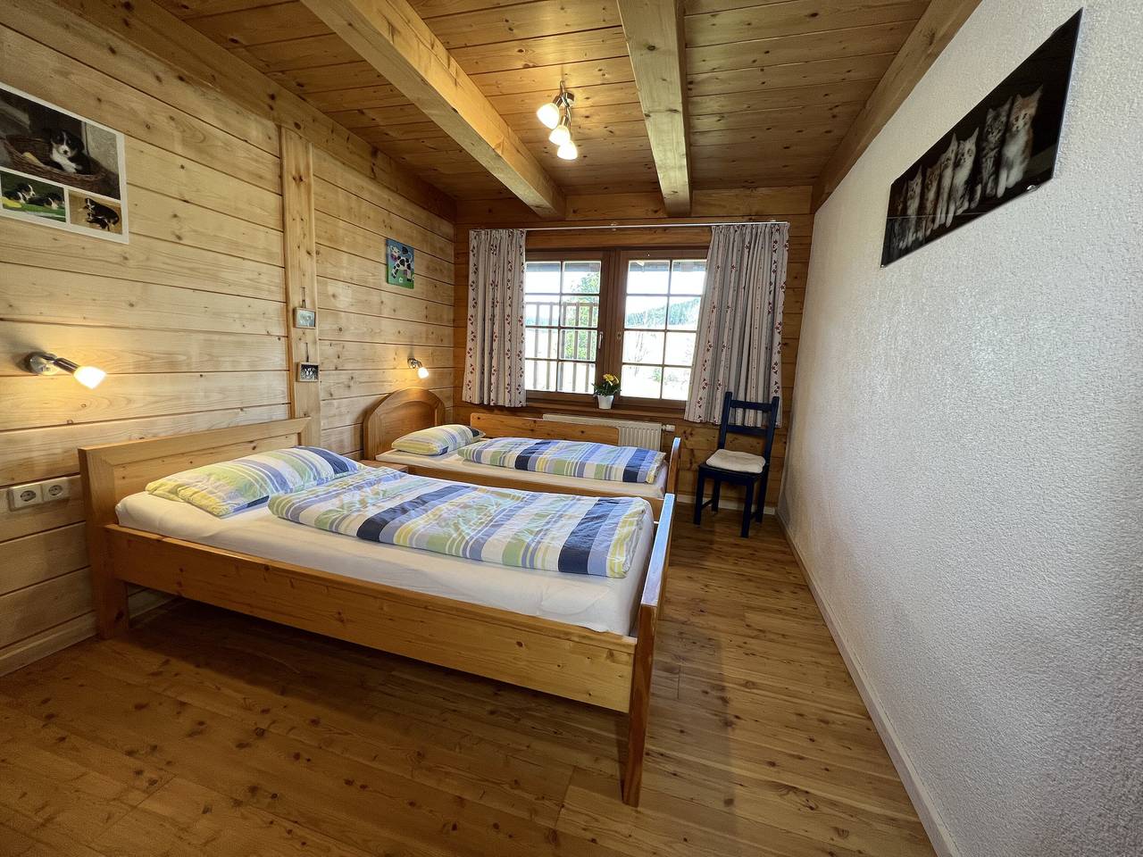 Entire apartment, Apartment 'Ferienwohnung Sonnenschein, 80 Qm' with Mountain View, Private Terrace and Shared Garden in Suedlicher Schwarzwald, Titisee-Neustadt