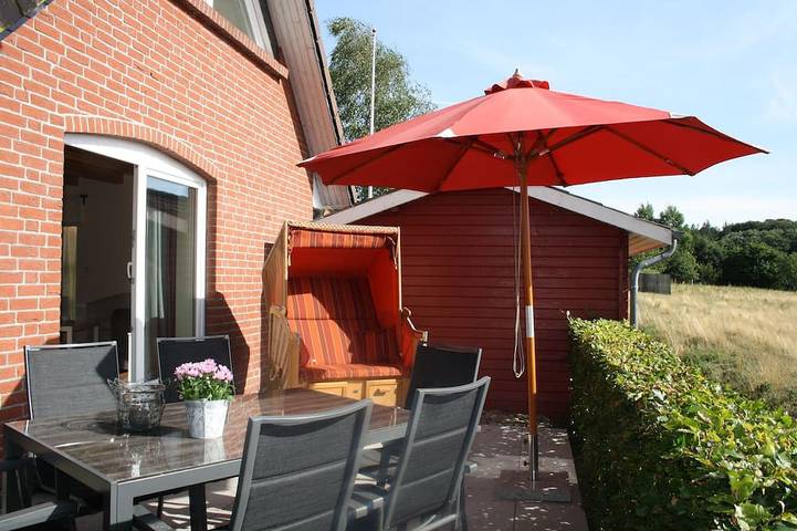 Ferienwohnung für 5 Personen, mit Garten und Terrasse, mit Haustier