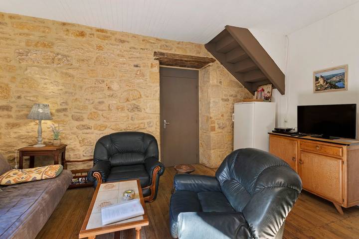 Casa de vacaciones "Le Pigeonnier" con piscina privada in Besse, Périgord Noir