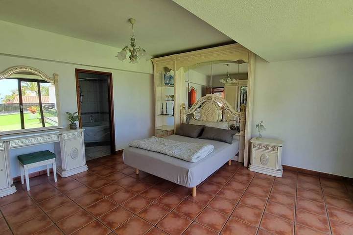 Apartamento entero, Tranquilo Apartamento en una Villa con piscina privada para toda la familia in El Durazno, Puerto de la Cruz