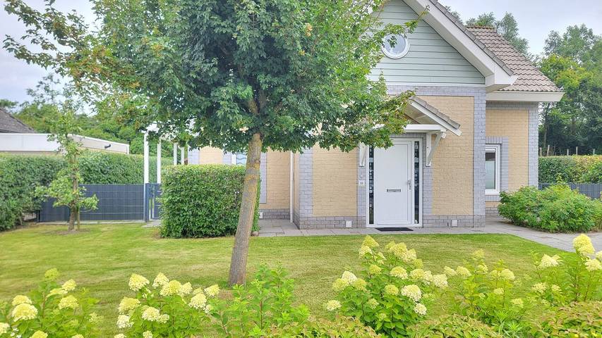 Ferienhaus für 9 Personen, mit Garten und Terrasse sowie Sauna in Kamperland