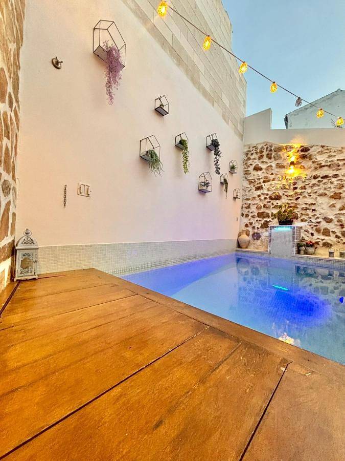 Casa de vacaciones para 4 personas, con terraza y piscina - 1