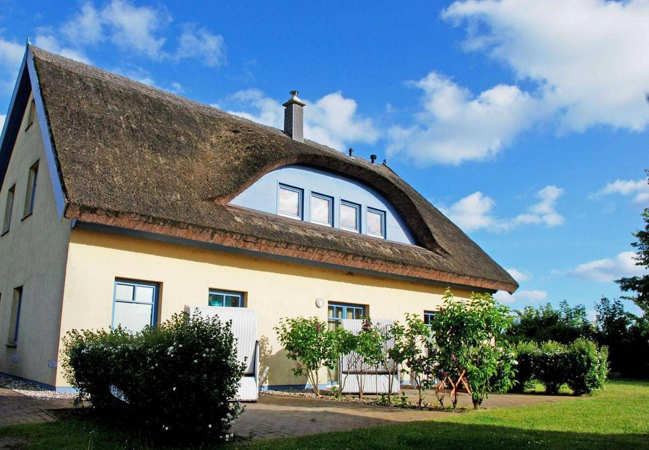 Ferienappartements zum Ostseestrand mit Terrasse in Lobbe, Mönchgut