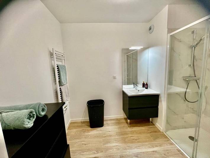 Gîte pour 4 personnes, avec vue et balcon à Saran - 3
