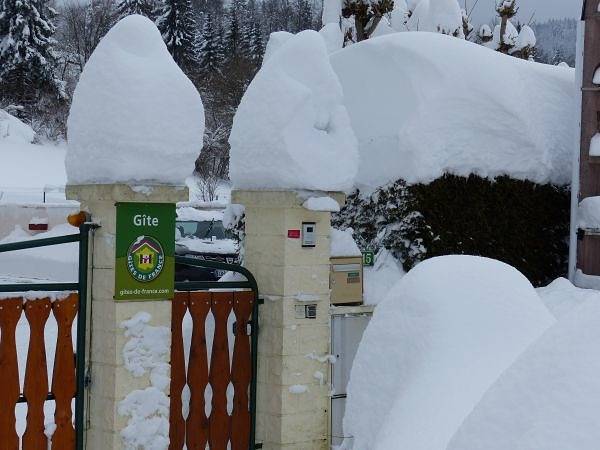 Gîte pour 2 personnes, avec terrasse et jardin, animaux acceptés dans le Doubs - 2
