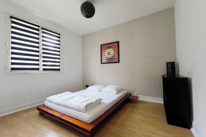 Location de vacances pour 6 personnes, avec jardin à Parigné-l'Évêque - 3